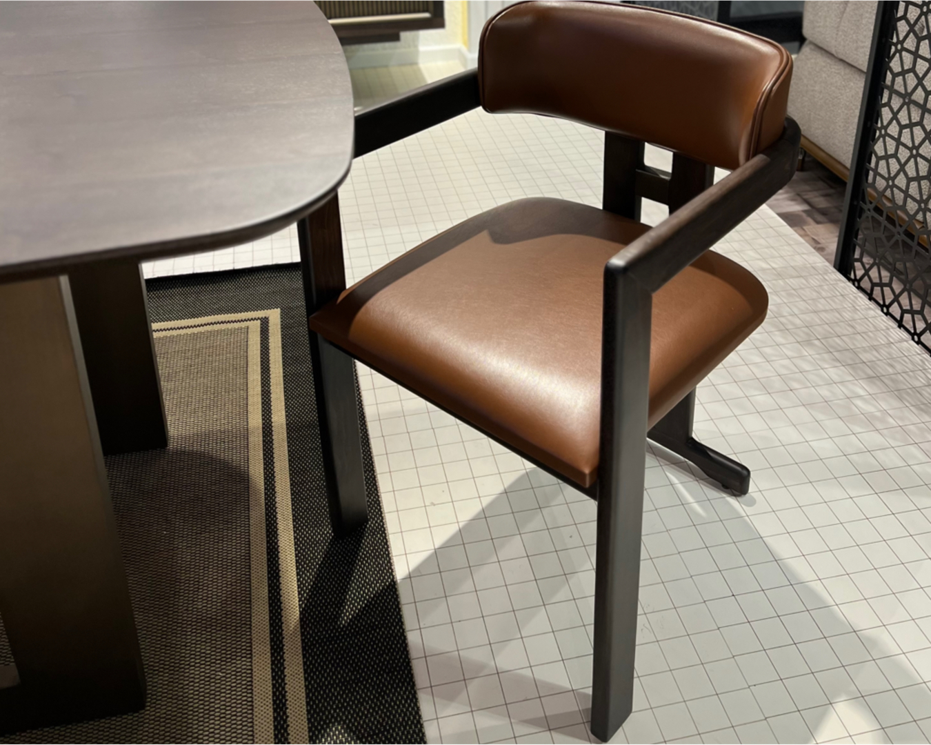 Trpezarijska stolica TARZI