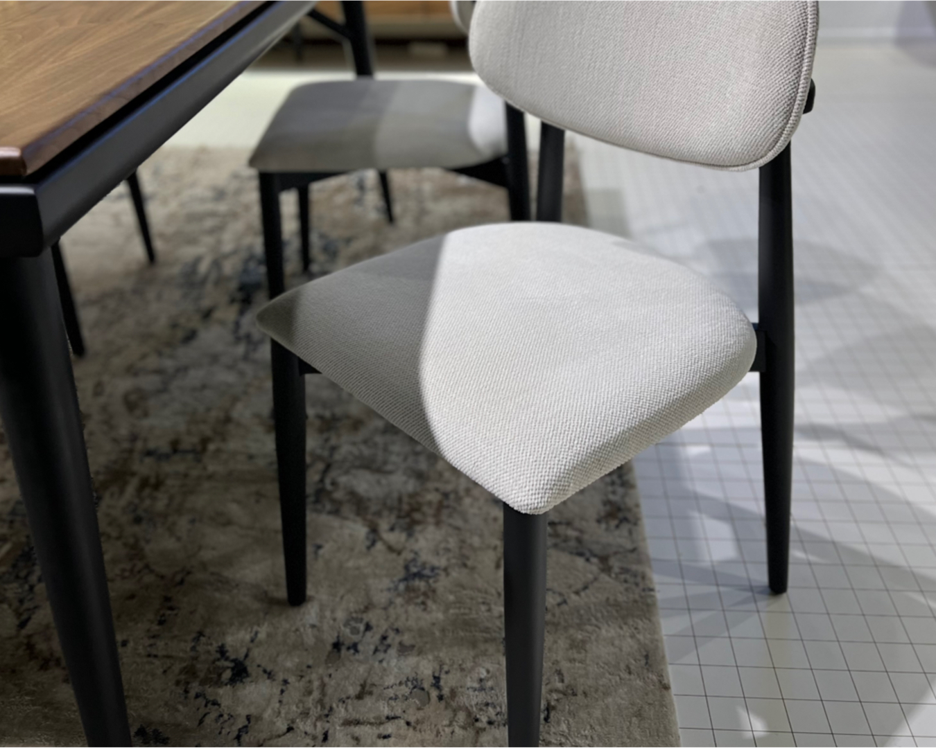 Trpezarijska stolica LUIS